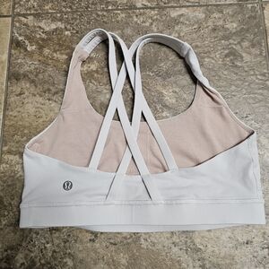 Lululemon Free to Be Sports Bra White Strappy Back Sports Bra- Size 6 or  XS